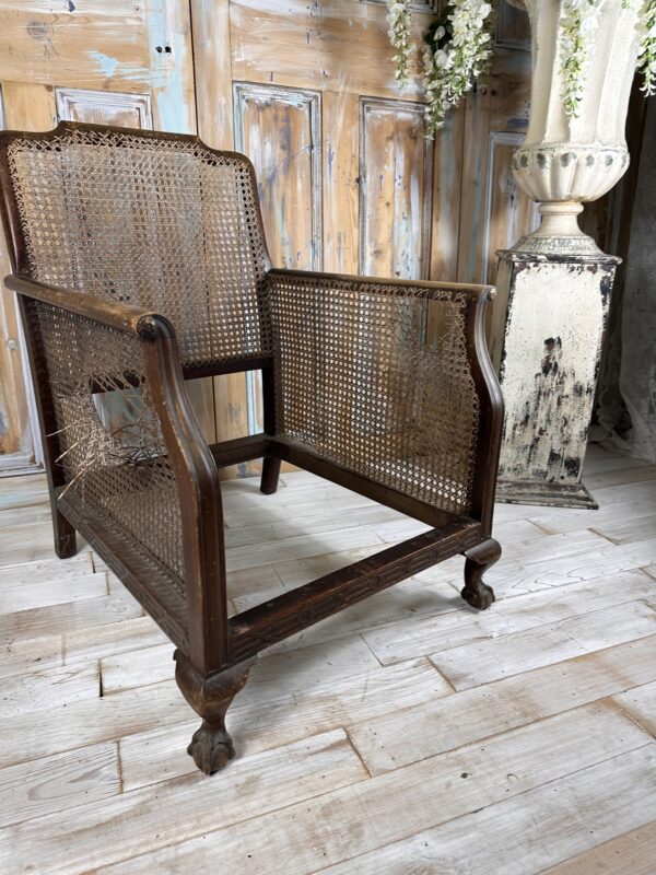 Fantastic Antique Armchair to be fully Restored